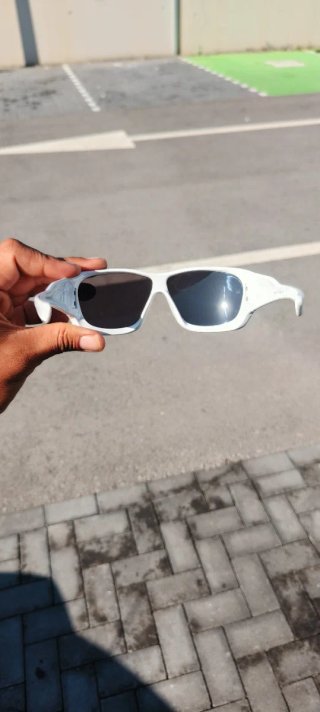 Oakley De La Salle 2026