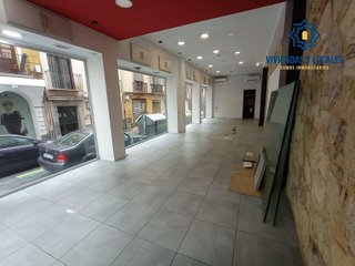 Local comercial en alquiler en Centro - Sagrario en Granada