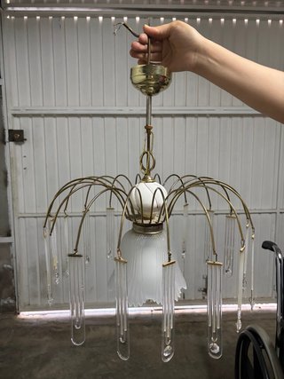 Lámpara de techo colgante dorada