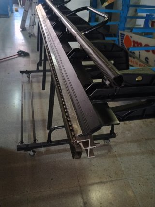 Plegadora de chapa de aluminio