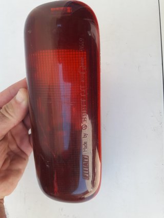 LUZ CENTRAL DE FRENO - FIAT DOBLO I CARGO.