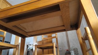 Mesa y 4 Sillas Madera Maciza extensible