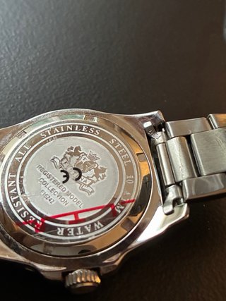 Reloj Festina Cronógrafo Negro y Plateado