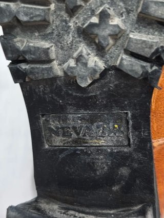 Botines marrones con cremallera