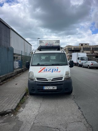 Nissan Interstar 2006
