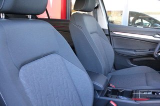 Volkswagen Golf 2025