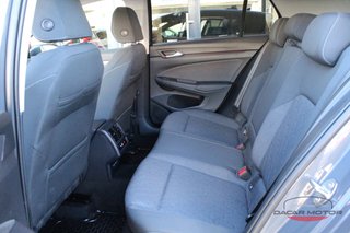 Volkswagen Golf 2025