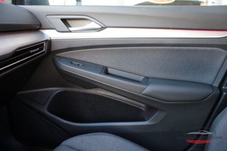 Volkswagen Golf 2025
