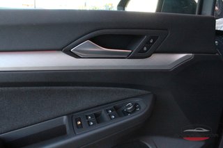 Volkswagen Golf 2025
