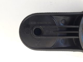 MANETA DEL ELEVALUNAS DEL DERECHO - MERCEDES M160