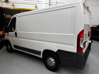 Peugeot Boxer 330 L1H1 BlueHDi 81KW (110CV)