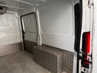 Peugeot Boxer 330 L1H1 BlueHDi 81KW (110CV)