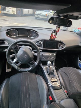 Peugeot 308 2015