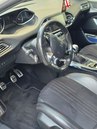 Peugeot 308 2015