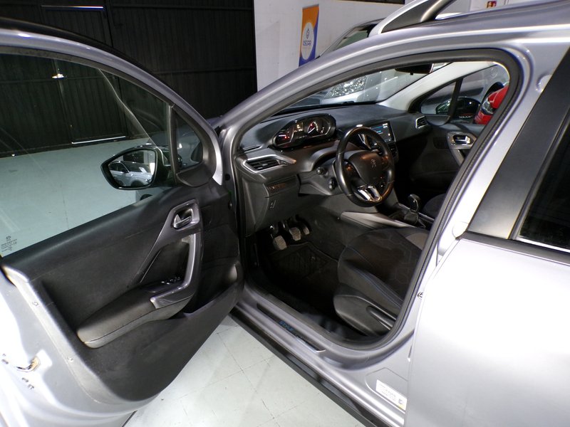 Peugeot 2008 2018, foto 21