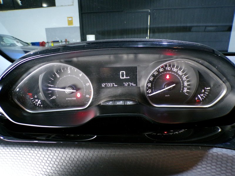 Peugeot 2008 2018, foto 36