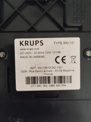 Cafetera Nespresso Krups Essenza Mini
