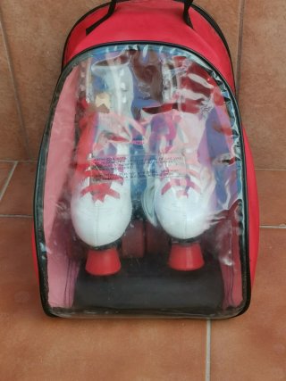 Patines Artísticos Blancos con Cordones Rojos