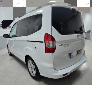 Ford Tourneo Courier 2018