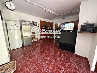 Chalet en venta en Vallirana
