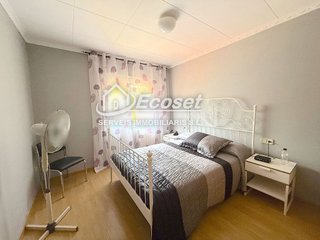 Chalet en venta en Vallirana