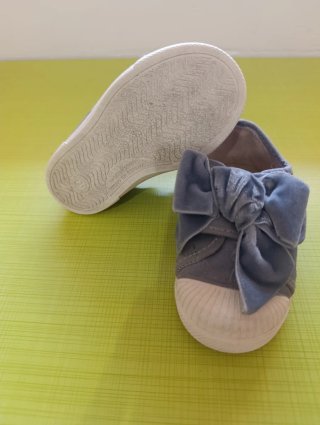 Lote 2 pares zapatillas Pisamonas T.21