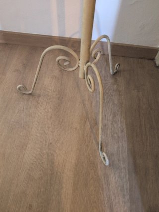 Perchero vintage metal beige