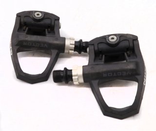Pedales Garmin vector gen 2