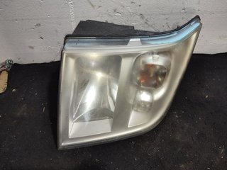 FARO IZQUIERDO FORD TRANSIT COMBI '06 FT 280 cort