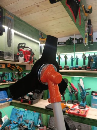 Decespugliatore a scoppio 52cc benzina