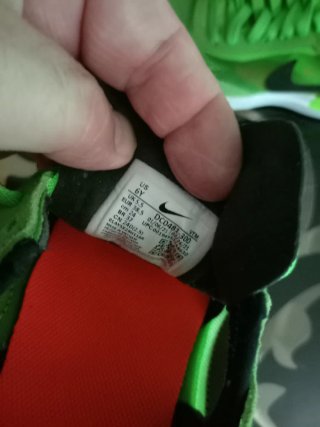 Zapatillas Nike Talla 38.5 Verde y Negro