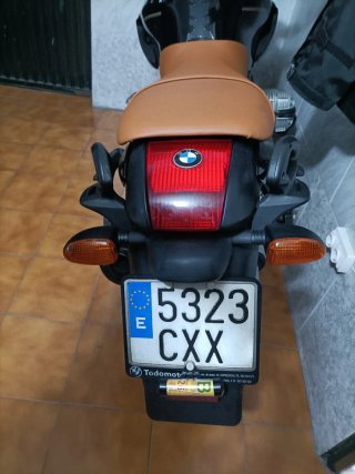 BMW R850R Negra y Marrón