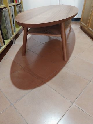 Tavolo da centro ovale in legno Ikea