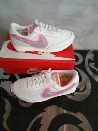 Zapatillas Nike Talla 38 Blancas y Rosas