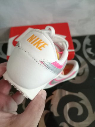 Zapatillas Nike Talla 38 Blancas y Rosas