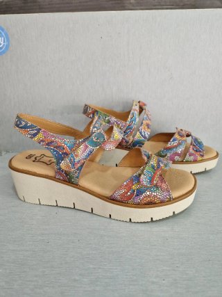 Sandalias Piel Talla 37 Multicolor nuevas