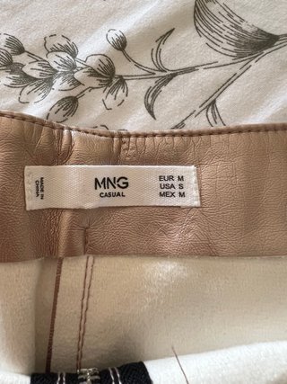 Falda mini Mango rosa