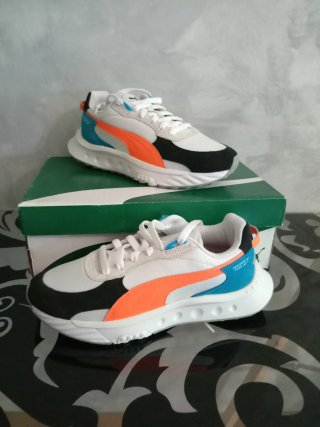 Zapatillas Puma Talla 39 Naranja y Blanco