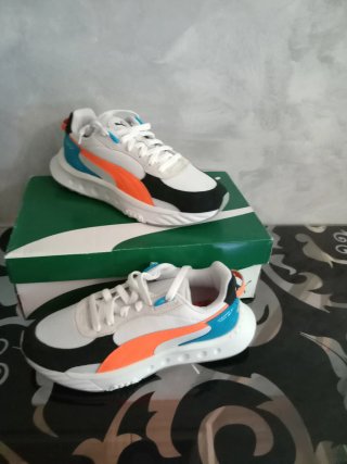 Zapatillas Puma Talla 39 Naranja y Blanco