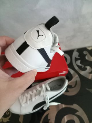 Zapatillas Puma Talla 44 Blancas y Negras