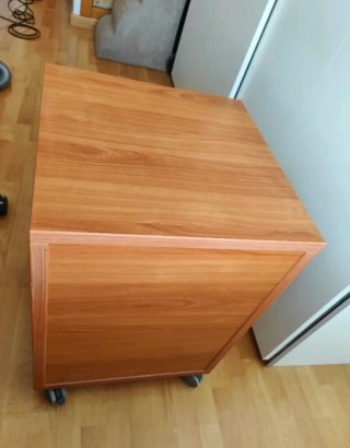 Mesa de escritorio madera y metal
