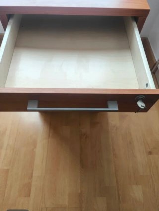 Mesa de escritorio madera y metal