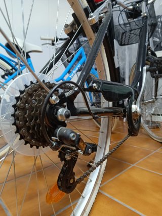 Bicicleta Urbana B'twin Elopse 100 Negra