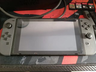 Pacchetto Nintendo Switch Grigio + Accessori