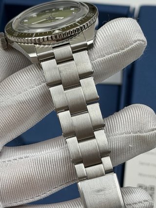 Oris Divers 65 - 40mm