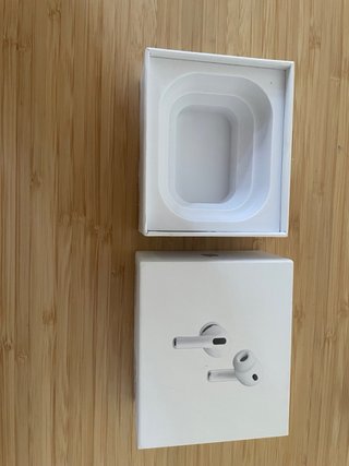 AirPods Pro 3 (Apple)