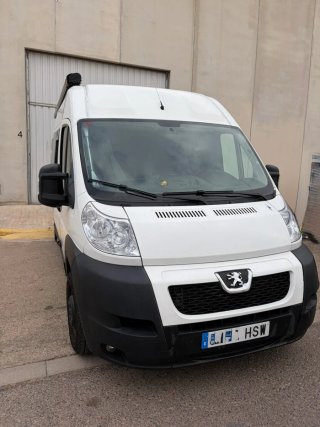 Camper 4 plazas Peugeot Boxer perfecto estado L3H2