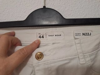 Pantalón beige