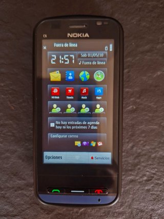 Nokia C6-00