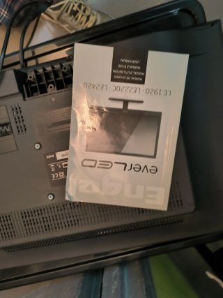 Engel TV Negro